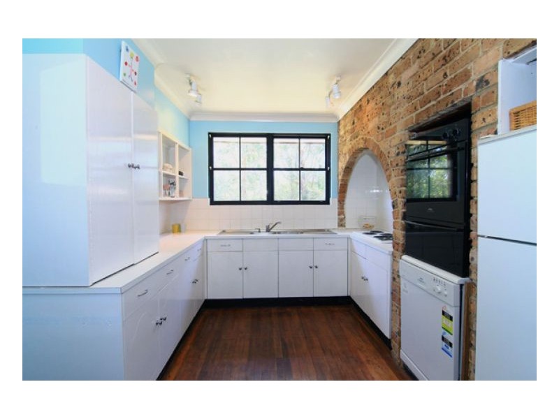 11 Hillpine Place, Terrey Hills NSW 2084