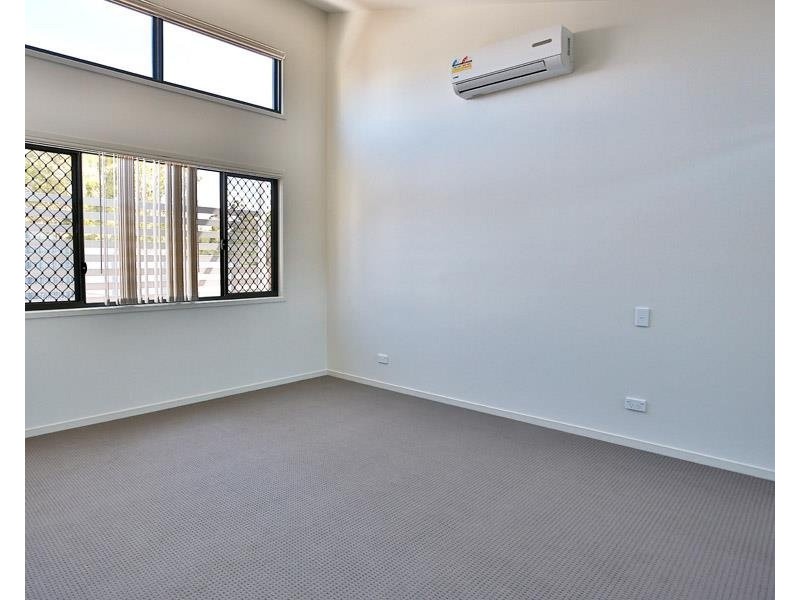 12/21 Rensburg Street, Brighton QLD 4017