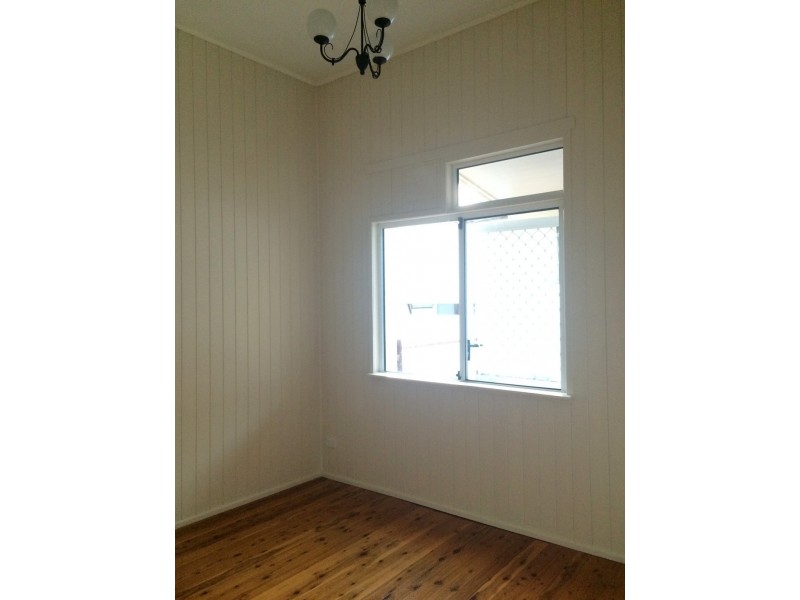 2/322 Flinders Parade, Brighton QLD 4017