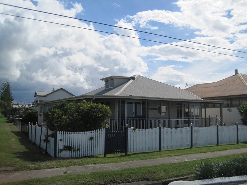 2/322 Flinders Parade, Brighton QLD 4017