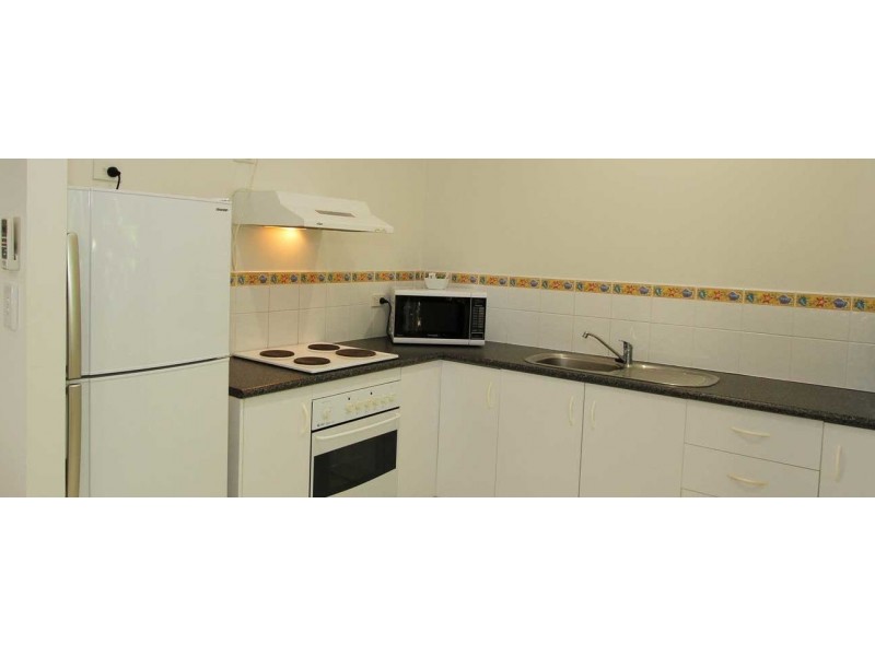 13/40 Captain Cook Drive, Agnes Water QLD 4677