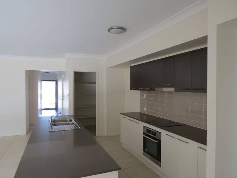 69 Surround Street, Dakabin QLD 4503