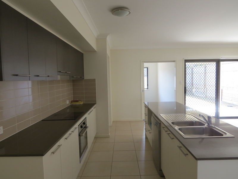 69 Surround Street, Dakabin QLD 4503