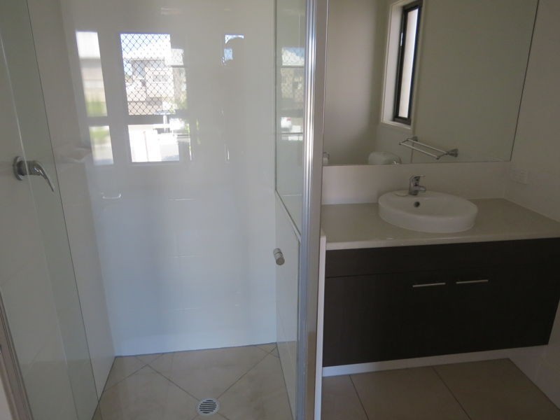 69 Surround Street, Dakabin QLD 4503