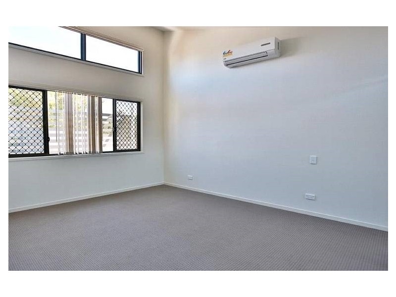 24/21 Rensburg Street, Brighton QLD 4017