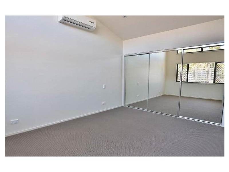 24/21 Rensburg Street, Brighton QLD 4017