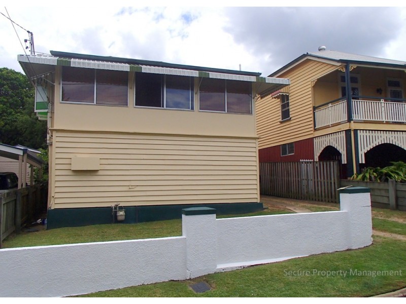 24 Todd Street, Shorncliffe QLD 4017