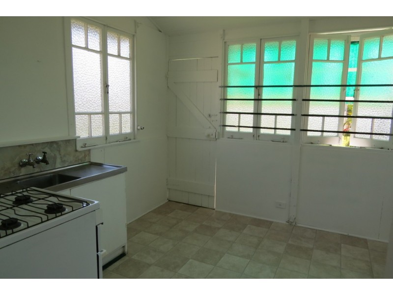 4/42 Second Avenue, Sandgate QLD 4017