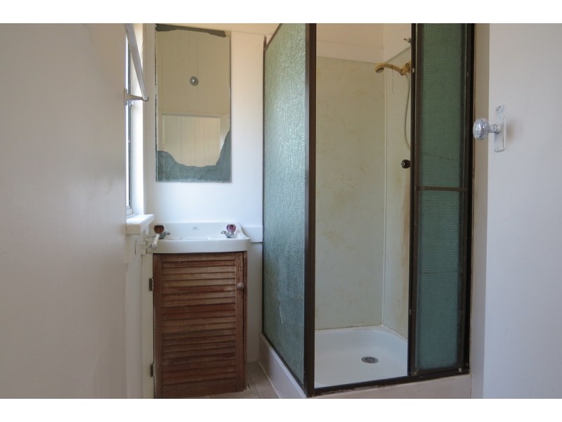 4/42 Second Avenue, Sandgate QLD 4017