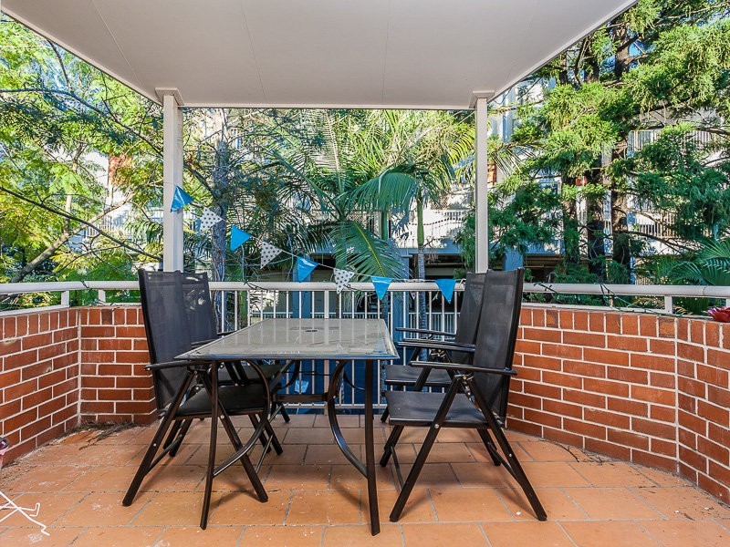 19/22 York Street, Indooroopilly QLD 4068