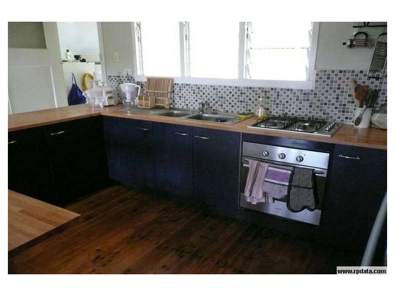 54 Gladstone Street, Brighton QLD 4017