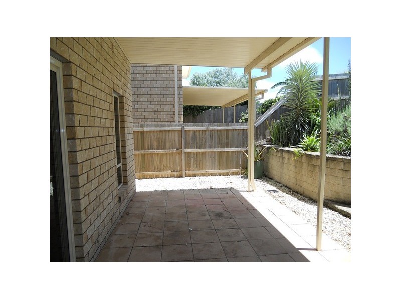 41 Connaught Street, Sandgate QLD 4017