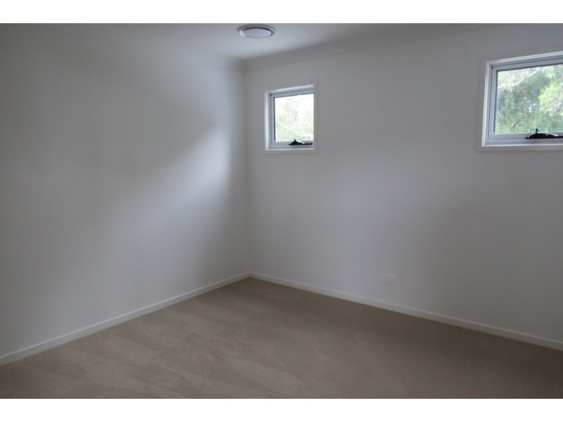 8 Aston Close, Brighton QLD 4017