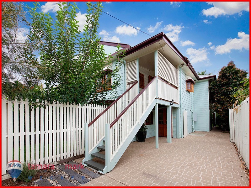 4 Dickson Street, Brighton QLD 4017