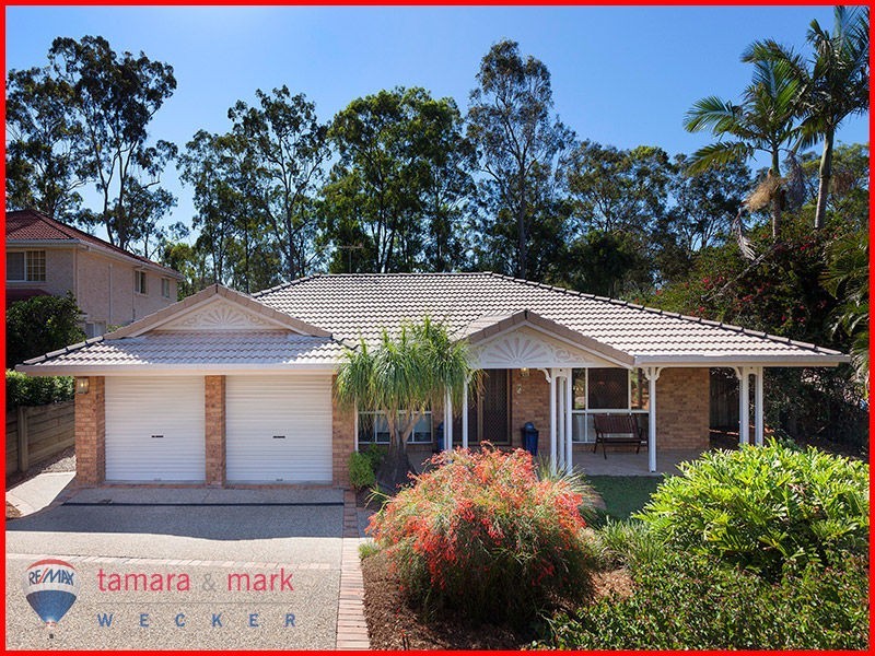 71 Halleys Crescent, Bridgeman Downs QLD 4035
