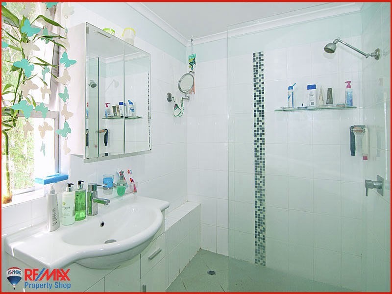8/31 King Street, Woody Point QLD 4019