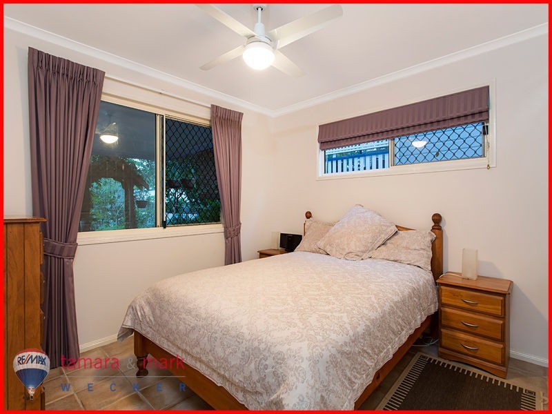 21 Raymond Street, Shorncliffe QLD 4017