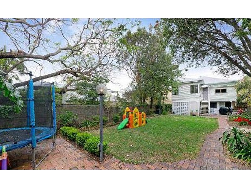 20 Gilpin Street, Shorncliffe QLD 4017