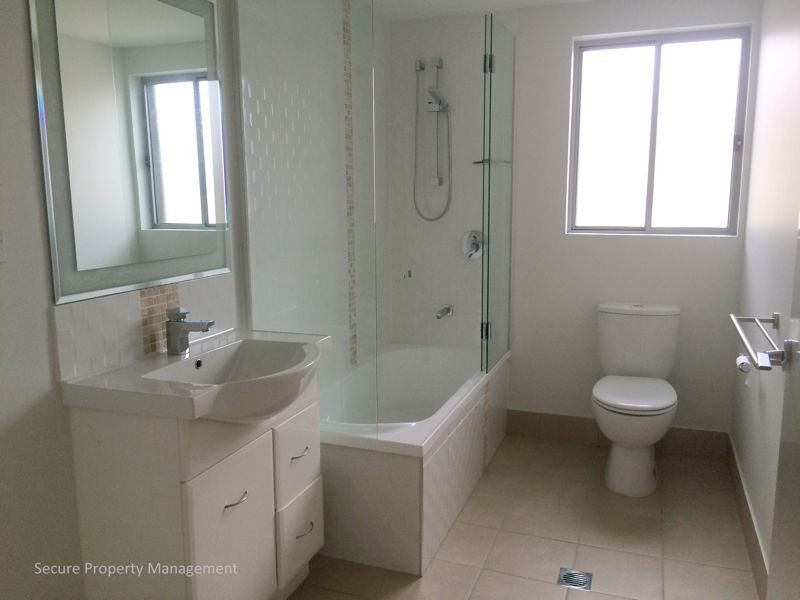 8 57 Collins Street, Nundah QLD 4012