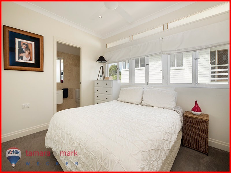 98 Dunne Street, Brighton QLD 4017