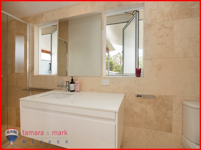 98 Dunne Street, Brighton QLD 4017