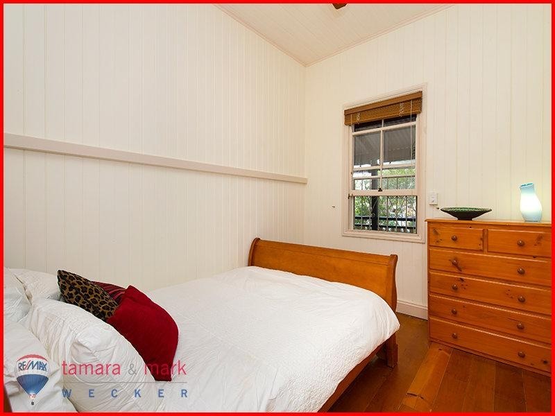 65 Station Road, Deagon QLD 4017