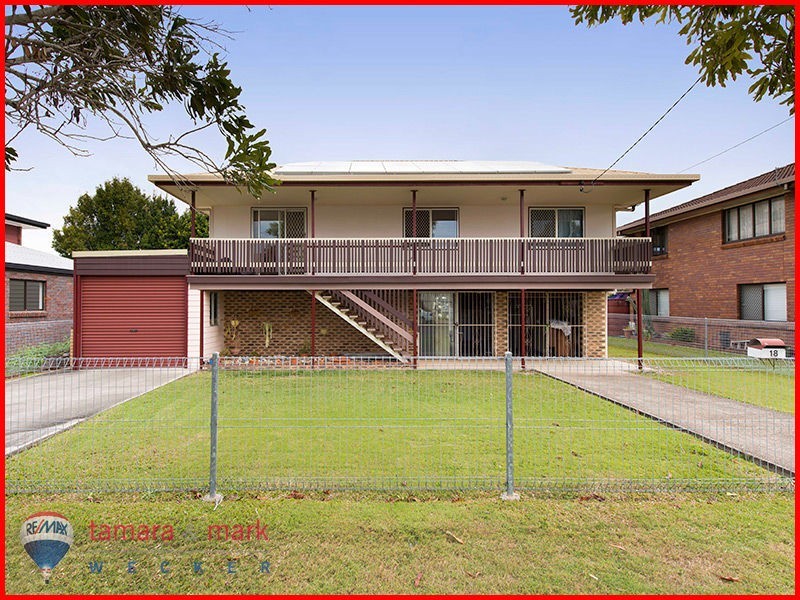 18 Bevington Street, Shorncliffe QLD 4017