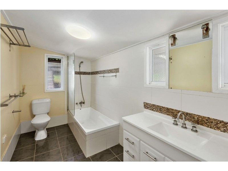 466 Stenner Street, Darling Heights QLD 4350