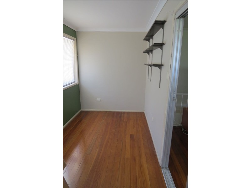 8 Binden St, Brighton QLD 4017