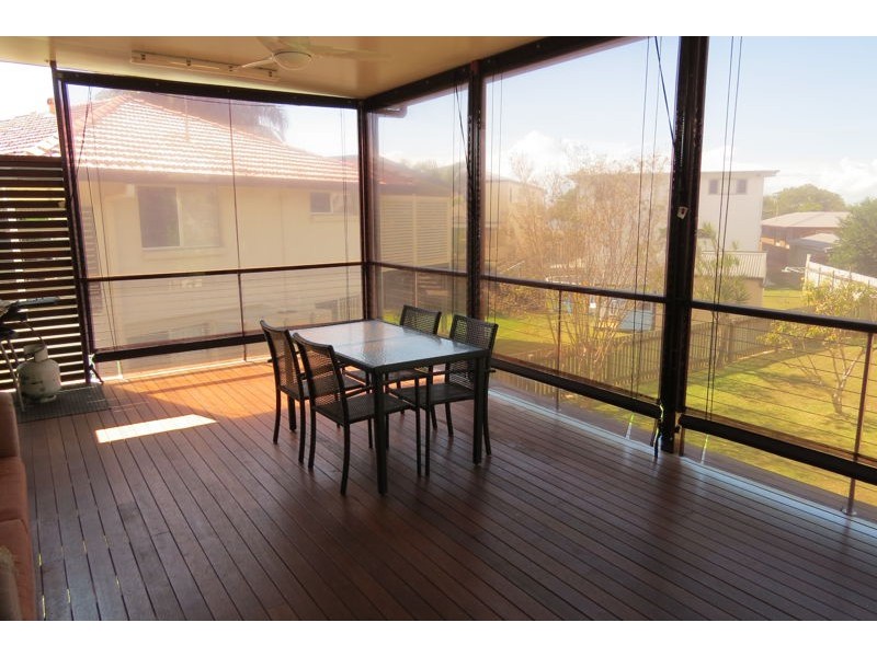 8 Binden St, Brighton QLD 4017