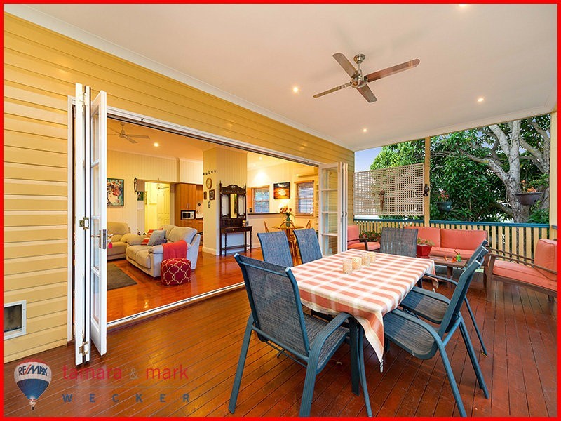 93 Wakefield Street, Sandgate QLD 4017