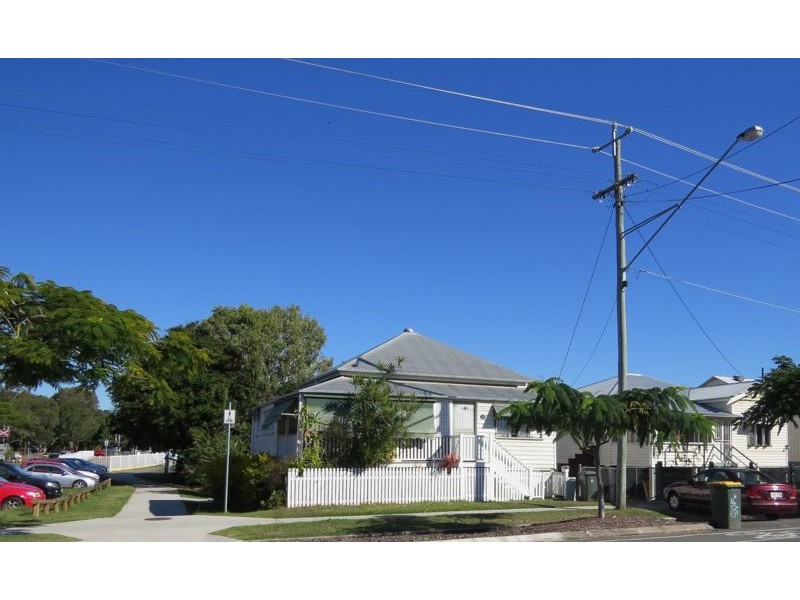 159 Rainbow Street, Sandgate QLD 4017