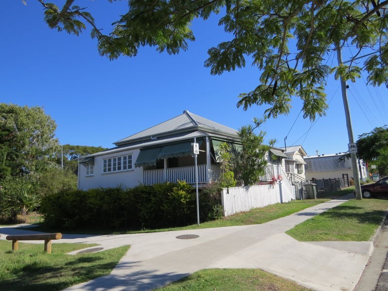 159 Rainbow Street, Sandgate QLD 4017
