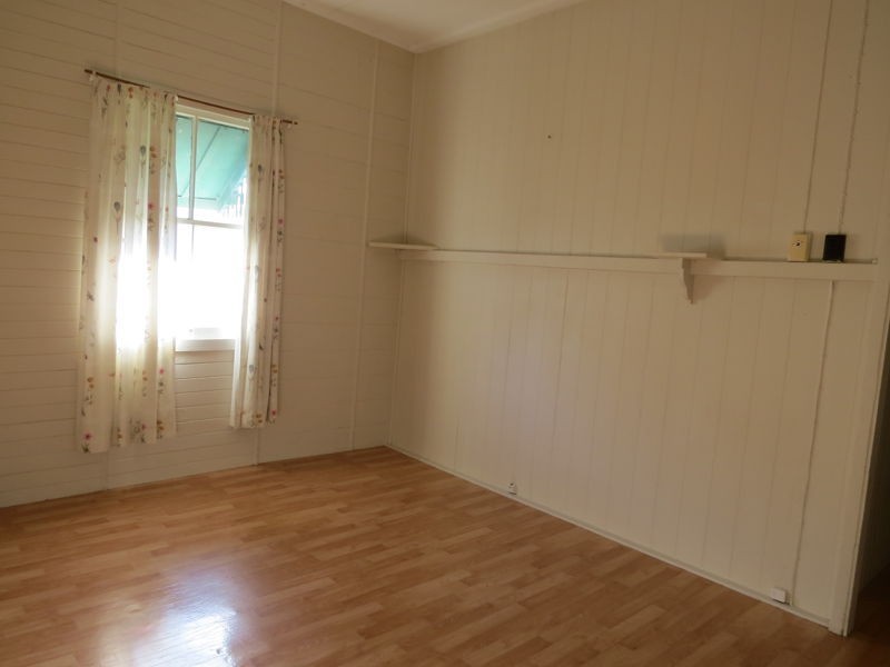 159 Rainbow Street, Sandgate QLD 4017