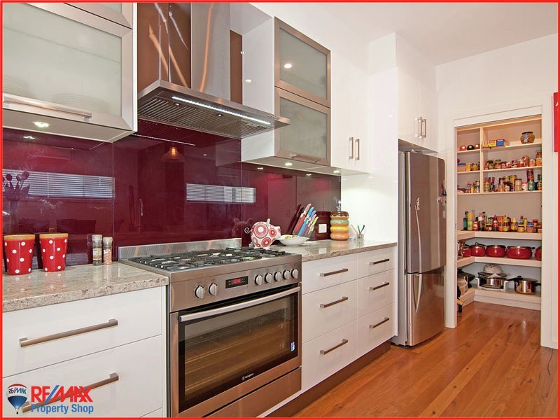 54 Lower Brighton Terrace, Sandgate QLD 4017