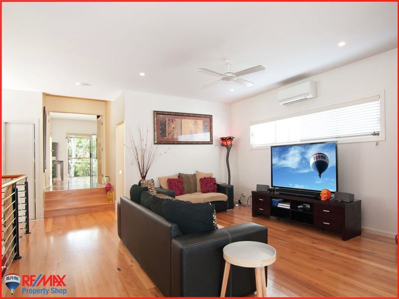 54 Lower Brighton Terrace, Sandgate QLD 4017