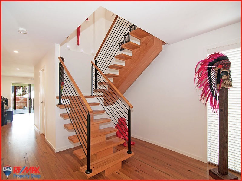 54 Lower Brighton Terrace, Sandgate QLD 4017