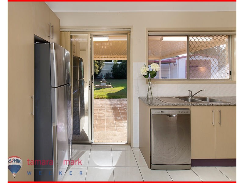 32 Rinnicrew Street, Bracken Ridge QLD 4017