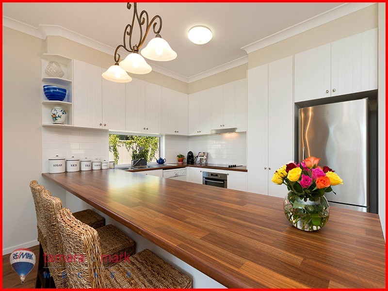 25 Twentieth Avenue, Brighton QLD 4017