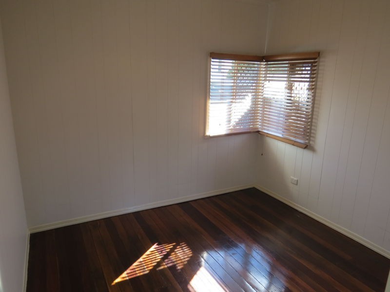 39 Longstaff Street, Brighton QLD 4017
