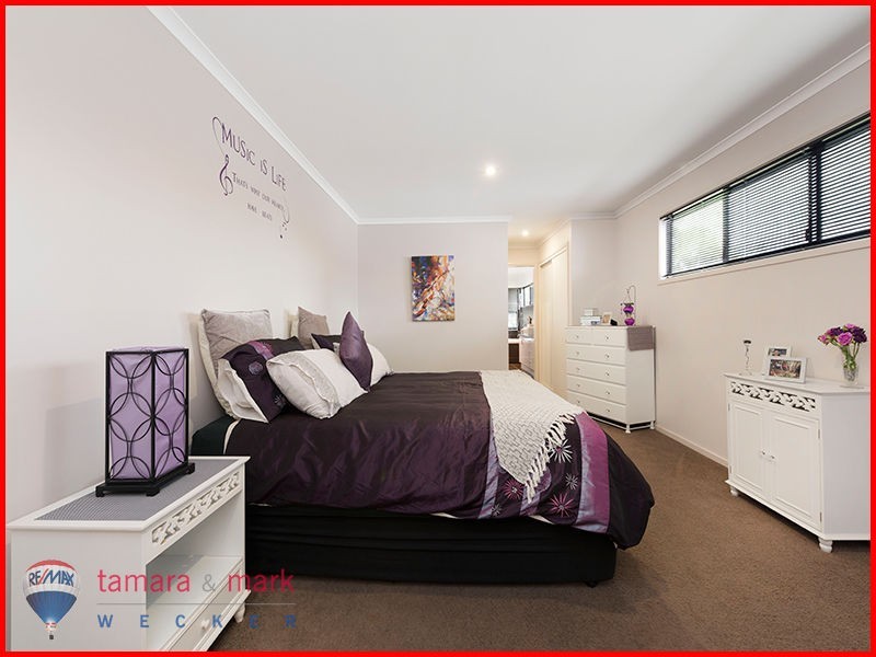 8 Verney Street, Sandgate QLD 4017