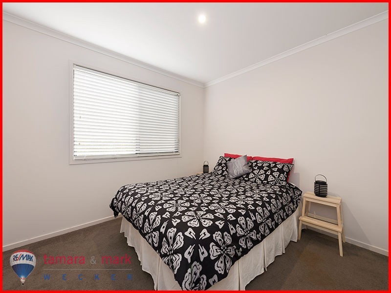 8 Verney Street, Sandgate QLD 4017