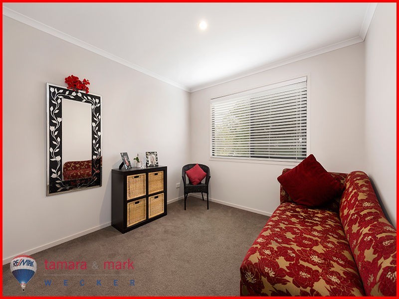 8 Verney Street, Sandgate QLD 4017