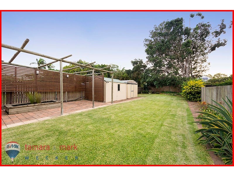 119 Yundah Street, Shorncliffe QLD 4017