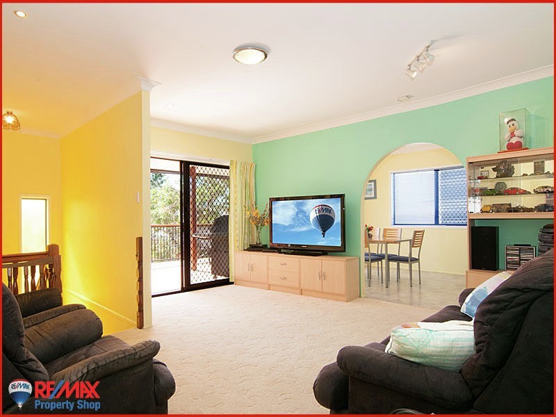 12 Badet Street, Brighton QLD 4017