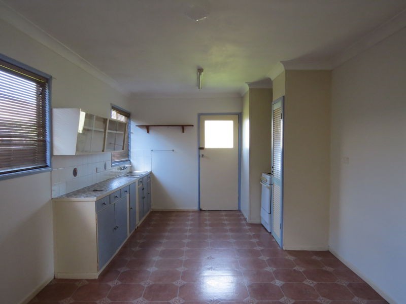 27 Duke Street, Brighton QLD 4017