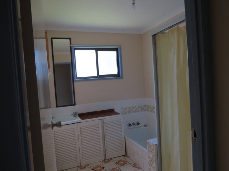 27 Duke Street, Brighton QLD 4017