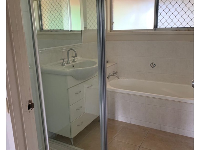 1 Cedarwood Street, Bracken Ridge QLD 4017