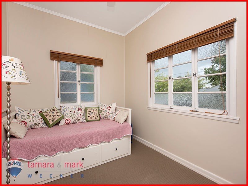 135 Paul Street, Brighton QLD 4017