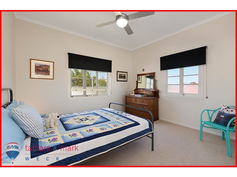 76 Barclay Street, Deagon QLD 4017